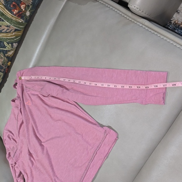 Victoria Secret long-sleeved shirt size small - Picture 11 of 11